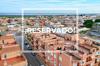 1571, RESERVED! 2-bedroom, top-floor apartment with private solarium, San Miguel de Salinas town centre